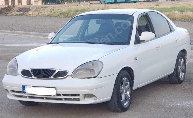 DAEWOO NUBIRA- 00/02; ARAÇ BİLGİLERİ VE RESİMLERİ