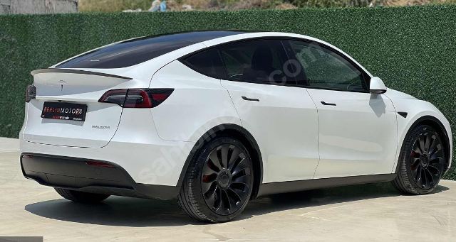 TESLA MODEL Y- 21-23; ARAÇ BİLGİLERİ VE RESİMLERİ