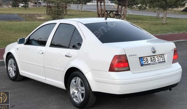 VOLKSWAGEN BORA- 99/05; ARAÇ BİLGİLERİ VE RESİMLERİ