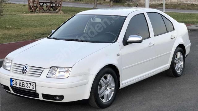 VOLKSWAGEN BORA- 99/05; ARAÇ BİLGİLERİ VE RESİMLERİ