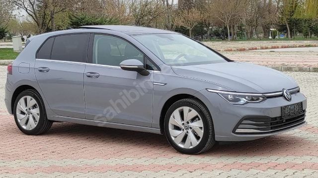 VOLKSWAGEN GOLF- 8- 21/24; ARAÇ BİLGİLERİ VE RESİMLERİ