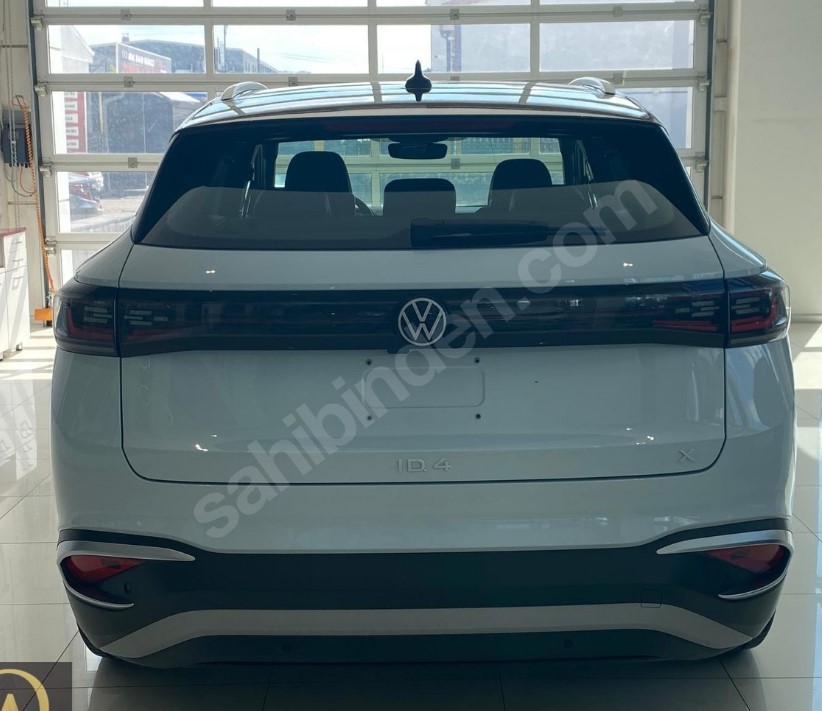 VOLKSWAGEN ID4- 22/23; ARAÇ BİLGİLERİ VE RESİMLERİ