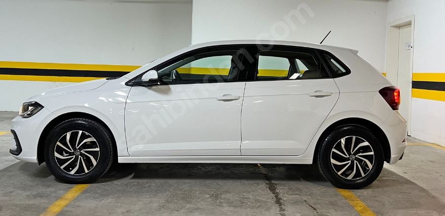 VOLKSWAGEN POLO- 8- 21/24; ARAÇ BİLGİLERİ VE RESİMLERİ