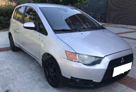 MITSUBISHI COLT- 09/12; ARAÇ BİLGİLERİ VE RESİMLERİ