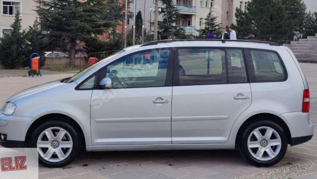 VOLKSWAGEN TOURAN- 03/07; ARAÇ BİLGİLERİ VE RESİMLERİ