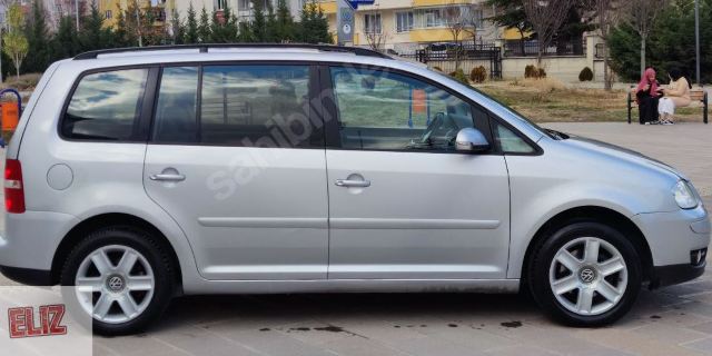 VOLKSWAGEN TOURAN- 03/07; ARAÇ BİLGİLERİ VE RESİMLERİ