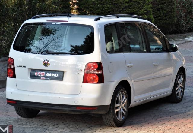 VOLKSWAGEN TOURAN- 08/10; ARAÇ BİLGİLERİ VE RESİMLERİ