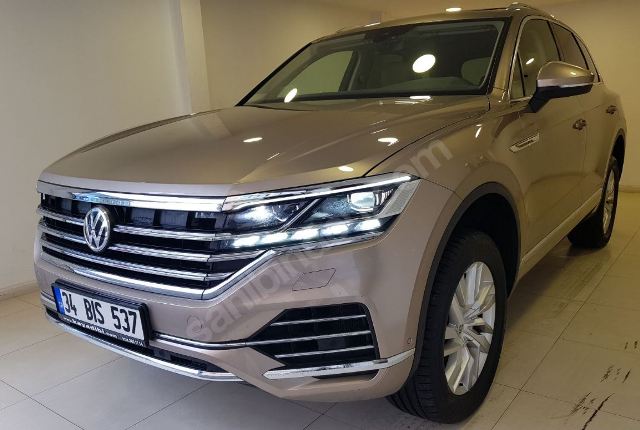 VOLKSWAGEN TOUAREG- 18/23; ARAÇ BİLGİLERİ VE RESİMLERİ