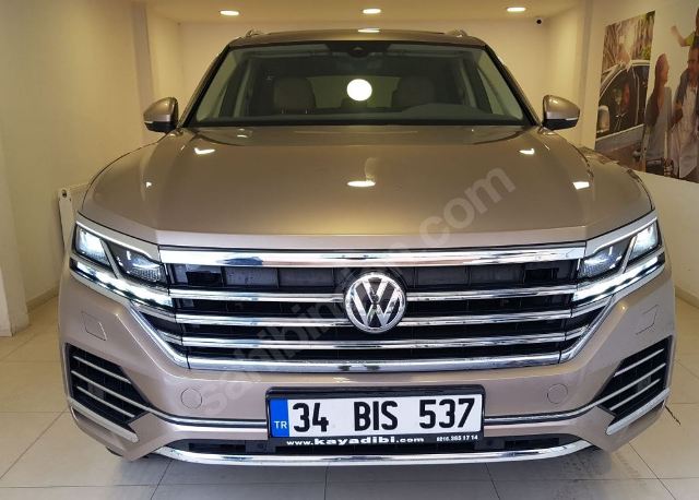 VOLKSWAGEN TOUAREG- 18/23; ARAÇ BİLGİLERİ VE RESİMLERİ