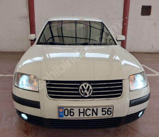 VOLKSWAGEN PASSAT- B5- 01/05; ARAÇ BİLGİLERİ VE RESİMLERİ