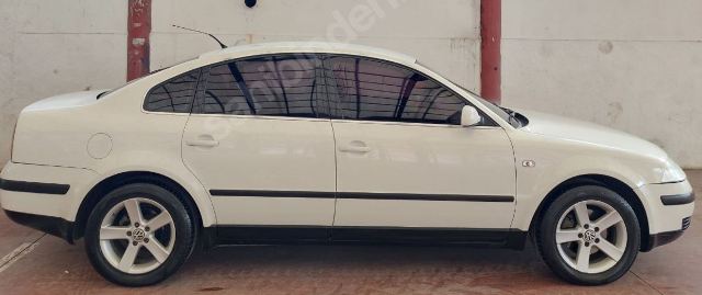 VOLKSWAGEN PASSAT- B5- 01/05; ARAÇ BİLGİLERİ VE RESİMLERİ