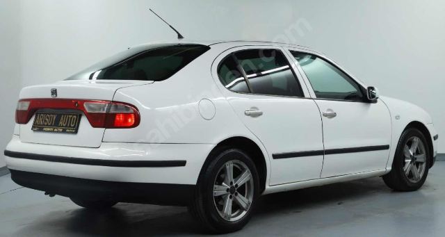 SEAT TOLEDO- 99/05; ARAÇ BİLGİLERİ VE RESİMLERİ