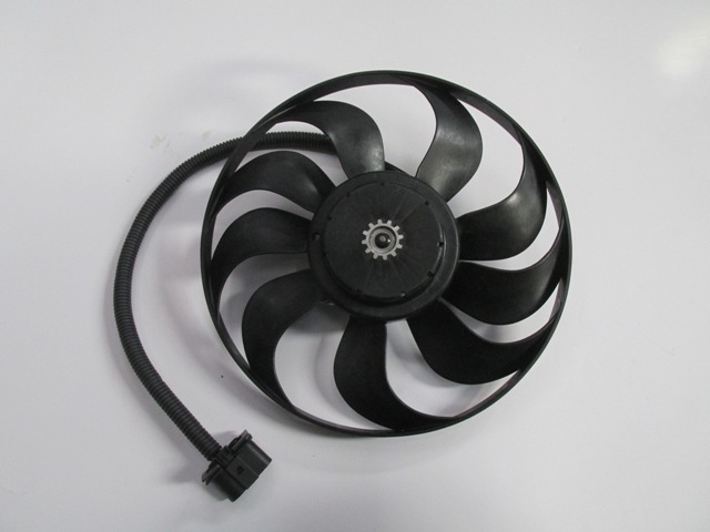 AUDI A3- 97/03; KLİMA FANI MOTORLU (9 KANAT) (ORİS)