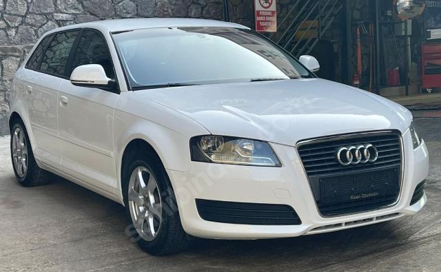 AUDI A3- 09/12; ARAÇ BİLGİLERİ VE RESİMLERİ