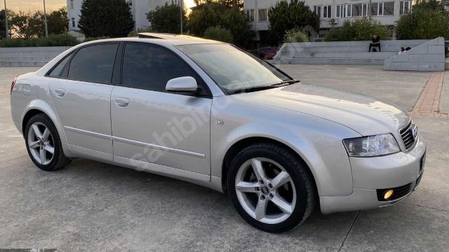 AUDI A4- 02/05; ARAÇ BİLGİLERİ VE RESİMLERİ