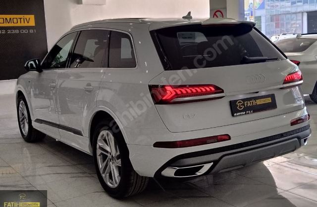 AUDI Q7- 20/23; ARAÇ BİLGİLERİ VE RESİMLERİ