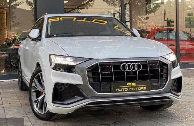 AUDI Q8- 18/23; ARAÇ BİLGİLERİ VE RESİMLERİ