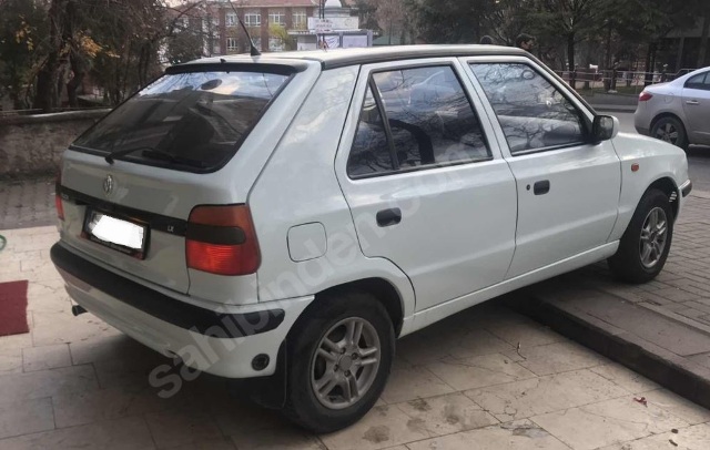 SKODA FELICIA- 95/98; ARAÇ BİLGİLERİ VE RESİMLERİ