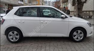 SKODA FABIA- 15/18; ARAÇ BİLGİLERİ VE RESİMLERİ