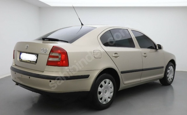 SKODA OCTAVIA- 05/09; ARAÇ BİLGİLERİ VE RESİMLERİ