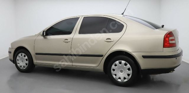 SKODA OCTAVIA- 05/09; ARAÇ BİLGİLERİ VE RESİMLERİ