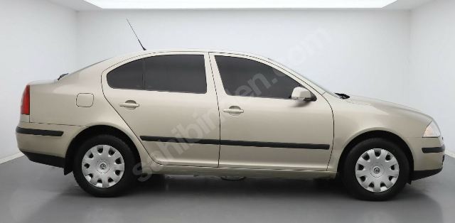 SKODA OCTAVIA- 05/09; ARAÇ BİLGİLERİ VE RESİMLERİ