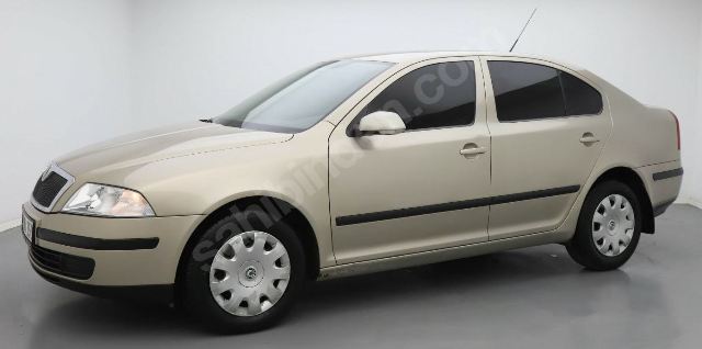 SKODA OCTAVIA- 05/09; ARAÇ BİLGİLERİ VE RESİMLERİ