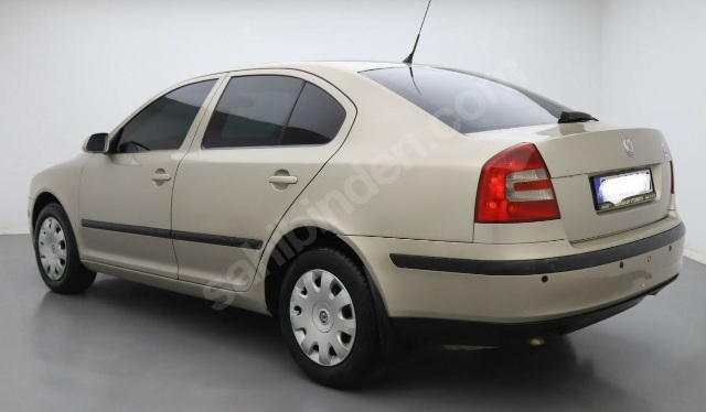 SKODA OCTAVIA- 05/09; ARAÇ BİLGİLERİ VE RESİMLERİ