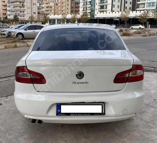 SKODA SUPERB- 09/12; ARAÇ BİLGİLERİ VE RESİMLERİ