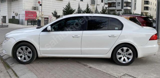 SKODA SUPERB- 09/12; ARAÇ BİLGİLERİ VE RESİMLERİ