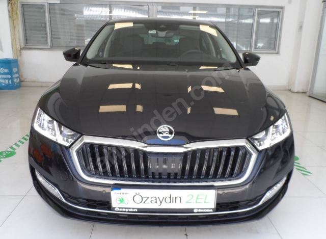 SKODA OCTAVIA- 20/24; ARAÇ BİLGİLERİ VE RESİMLERİ