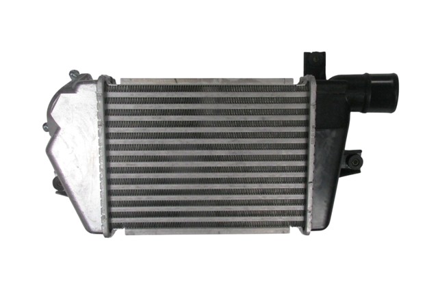 MITSUBISHI L200- PICK UP- 06/15; TURBO HAVA SOĞUTMA RADYATÖRÜ (İNTERCOOLER)(BRAZİNG)275X204X50) ORİS