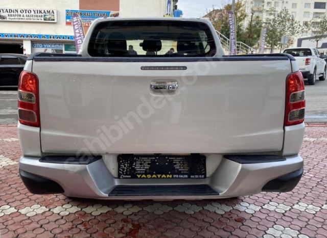 MITSUBISHI L200- PICK UP- 15/18; ARAÇ BİLGİLERİ VE RESİMLERİ