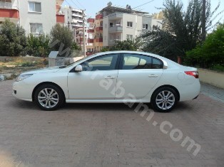 RENAULT LATITUDE- 11/15; ARAÇ BİLGİLERİ VE RESİMLERİ