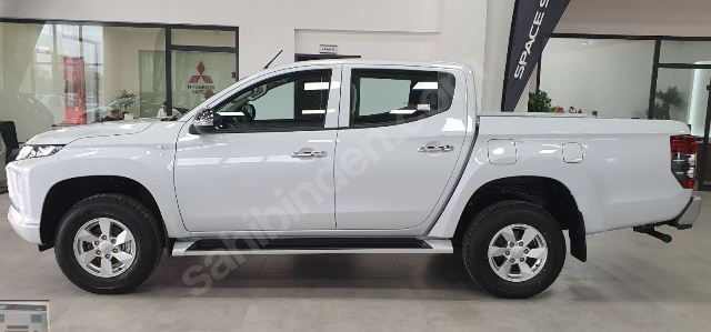 MITSUBISHI L200- PICK UP- 19/22; ARAÇ BİLGİLERİ VE RESİMLERİ