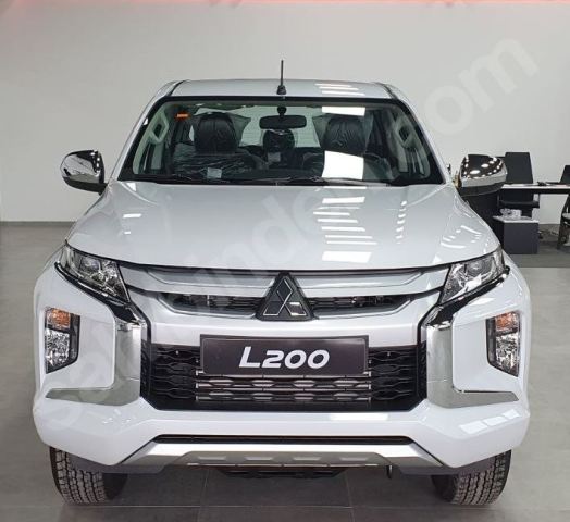 MITSUBISHI L200- PICK UP- 19/22; ARAÇ BİLGİLERİ VE RESİMLERİ