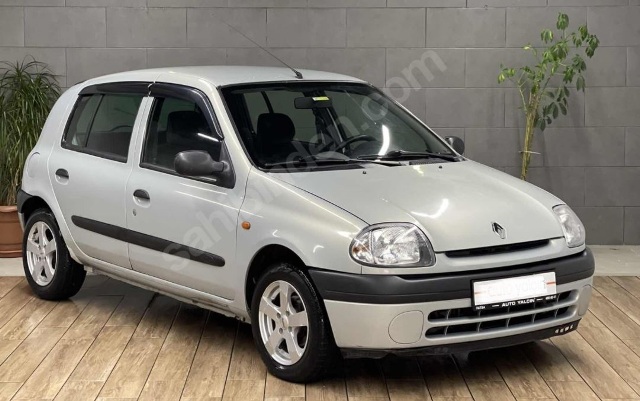 RENAULT CLIO- 2- HB- 98/01; ARAÇ BİLGİLERİ VE RESİMLERİ