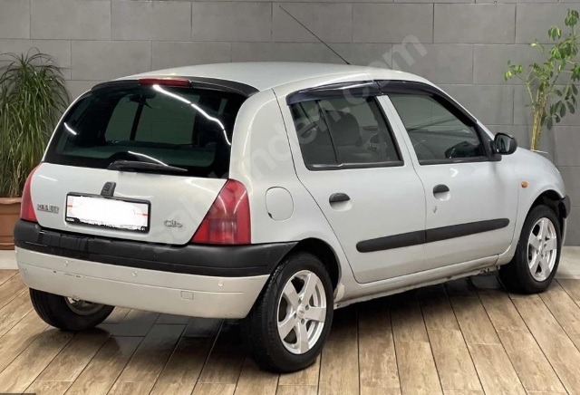 RENAULT CLIO- 2- HB- 98/01; ARAÇ BİLGİLERİ VE RESİMLERİ