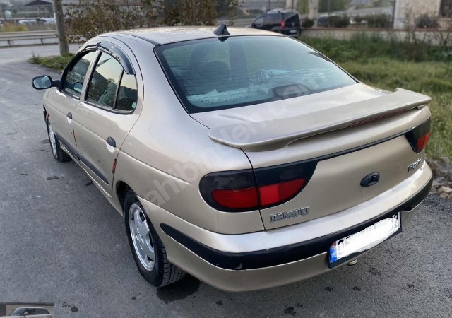 RENAULT MEGANE- 1- 98/99; ARAÇ BİLGİLERİ VE RESİMLERİ