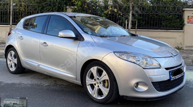 RENAULT MEGANE- 3- HB- 10/13; ARAÇ BİLGİLERİ VE RESİMLERİ