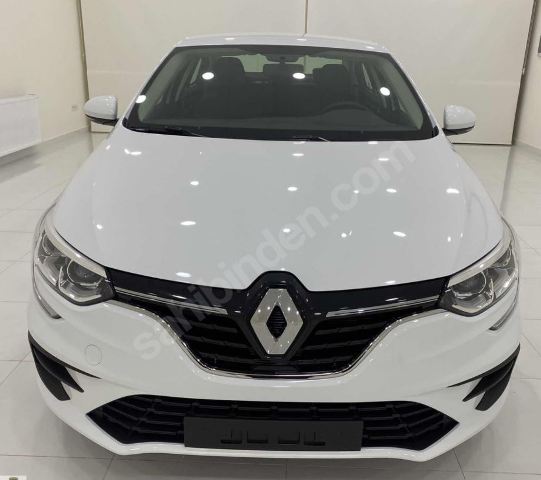 RENAULT MEGANE- 4- SD- 21/24; ARAÇ BİLGİLERİ VE RESİMLERİ