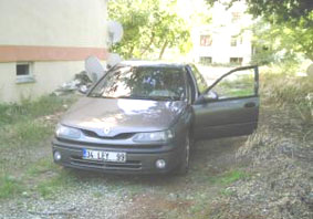 RENAULT LAGUNA- 99/01; ARAÇ BİLGİLERİ VE RESİMLERİ