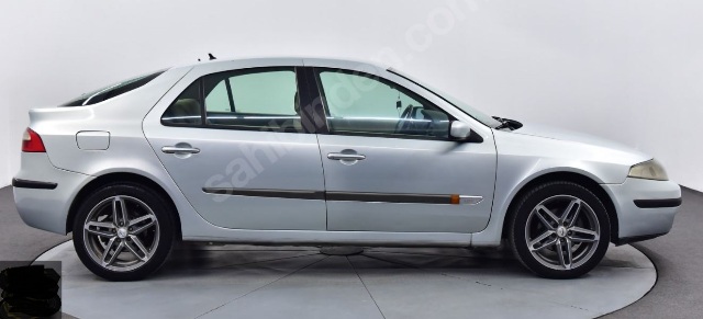 RENAULT LAGUNA- 02/05; ARAÇ BİLGİLERİ VE RESİMLERİ