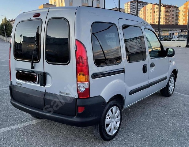 RENAULT KANGOO- 98/03; ARAÇ BİLGİLERİ VE RESİMLERİ