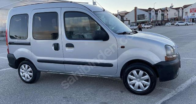 RENAULT KANGOO- 98/03; ARAÇ BİLGİLERİ VE RESİMLERİ