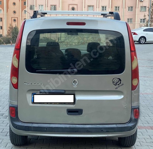 RENAULT KANGOO- 3- 08/13; ARAÇ BİLGİLERİ VE RESİMLERİ