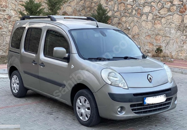 RENAULT KANGOO- 3- 08/13; ARAÇ BİLGİLERİ VE RESİMLERİ