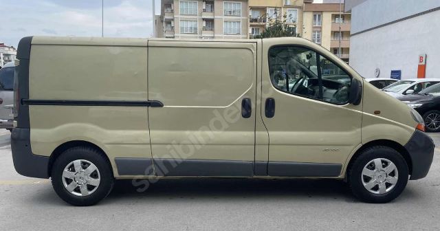 RENAULT TRAFIC- 2- 04/14; ARAÇ BİLGİLERİ VE RESİMLERİ