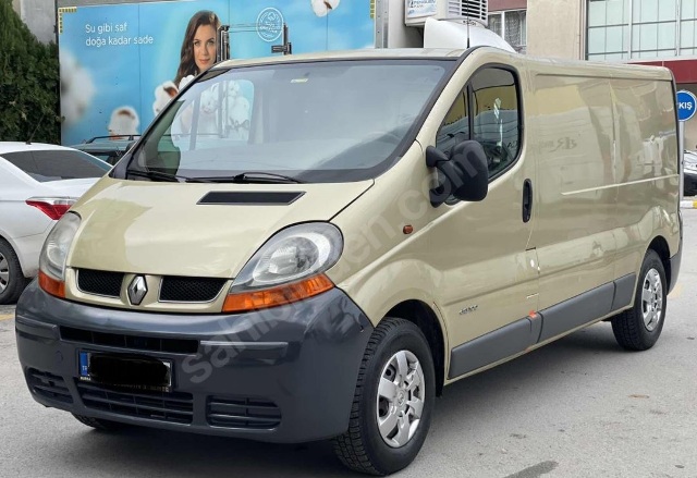 RENAULT TRAFIC- 2- 04/14; ARAÇ BİLGİLERİ VE RESİMLERİ