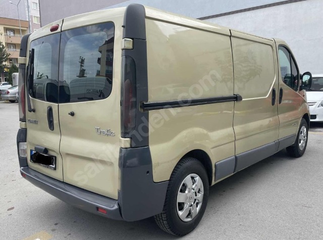 RENAULT TRAFIC- 2- 04/14; ARAÇ BİLGİLERİ VE RESİMLERİ